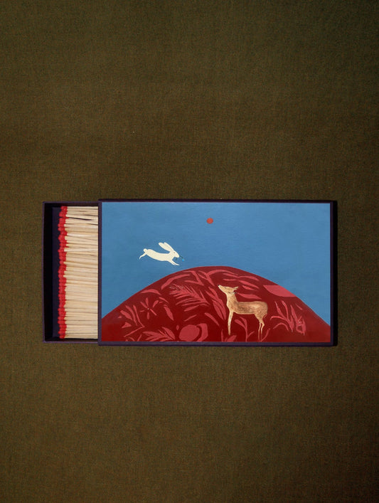 Oversize matchbox hand-painted by Agustina Souberan – view 2