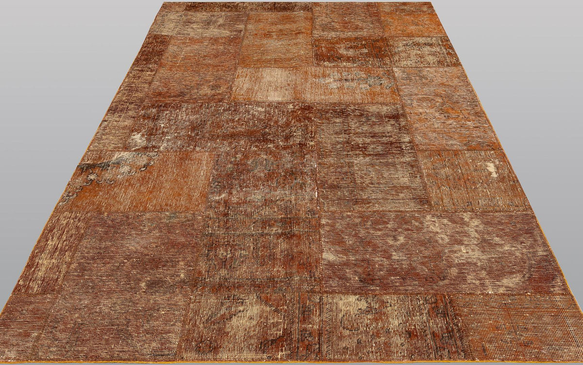 Oriental Wool Rug, 250 × 150 cm