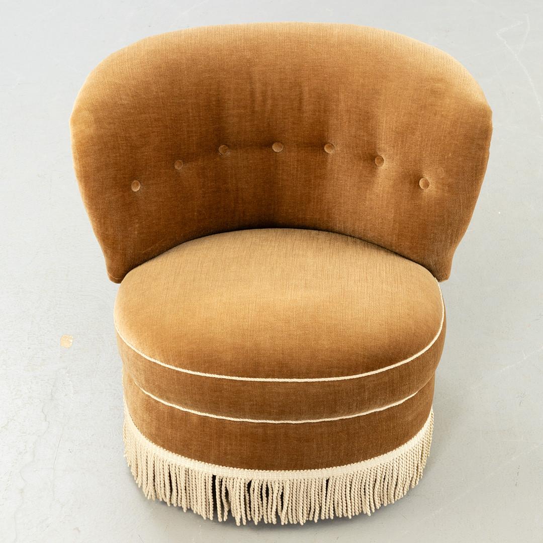 Cocktail Chair in Beige Velvet with Fringes, 1940s