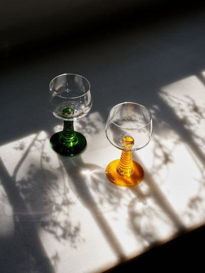 PAIR OF WINE GLASSES ORANGE - House of Quintana