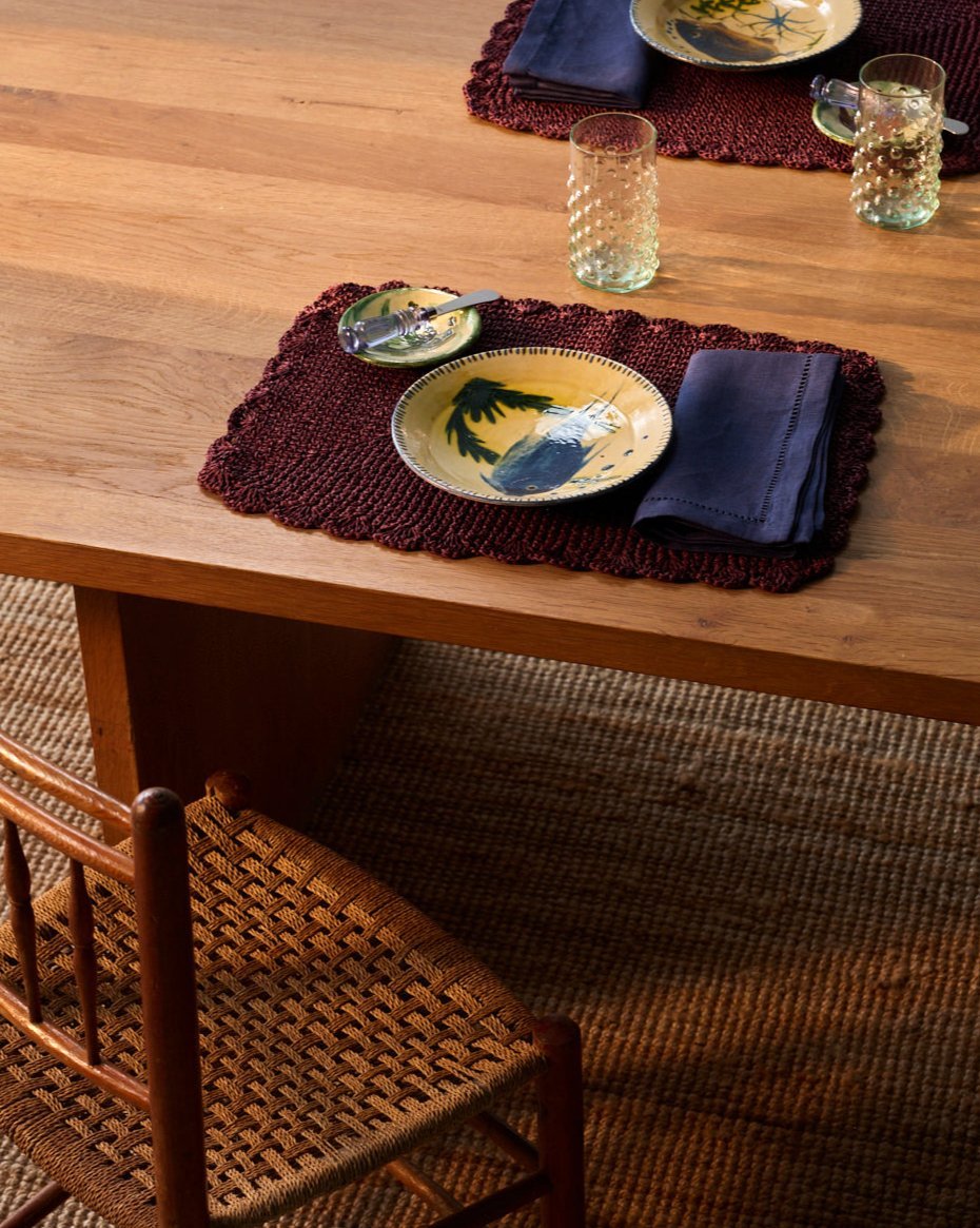 RAFFIA CROCHET PLACEMAT BURGUNDY - House of Quintana