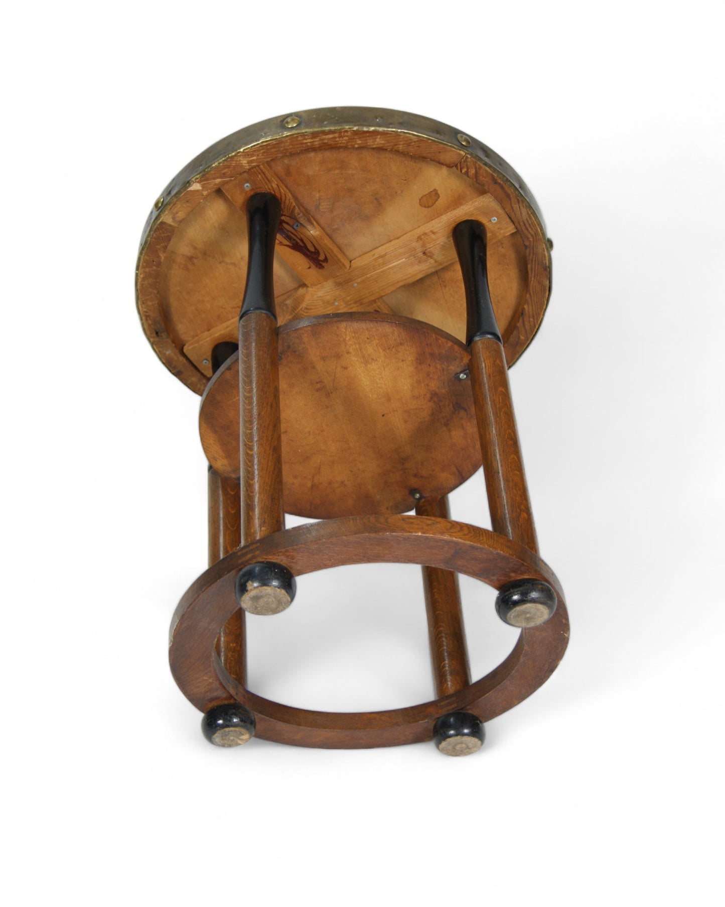 SIDE TABLE WITH BRASS TOP, ART NOUVEAU, 20TH CENTURY - House of Quintana