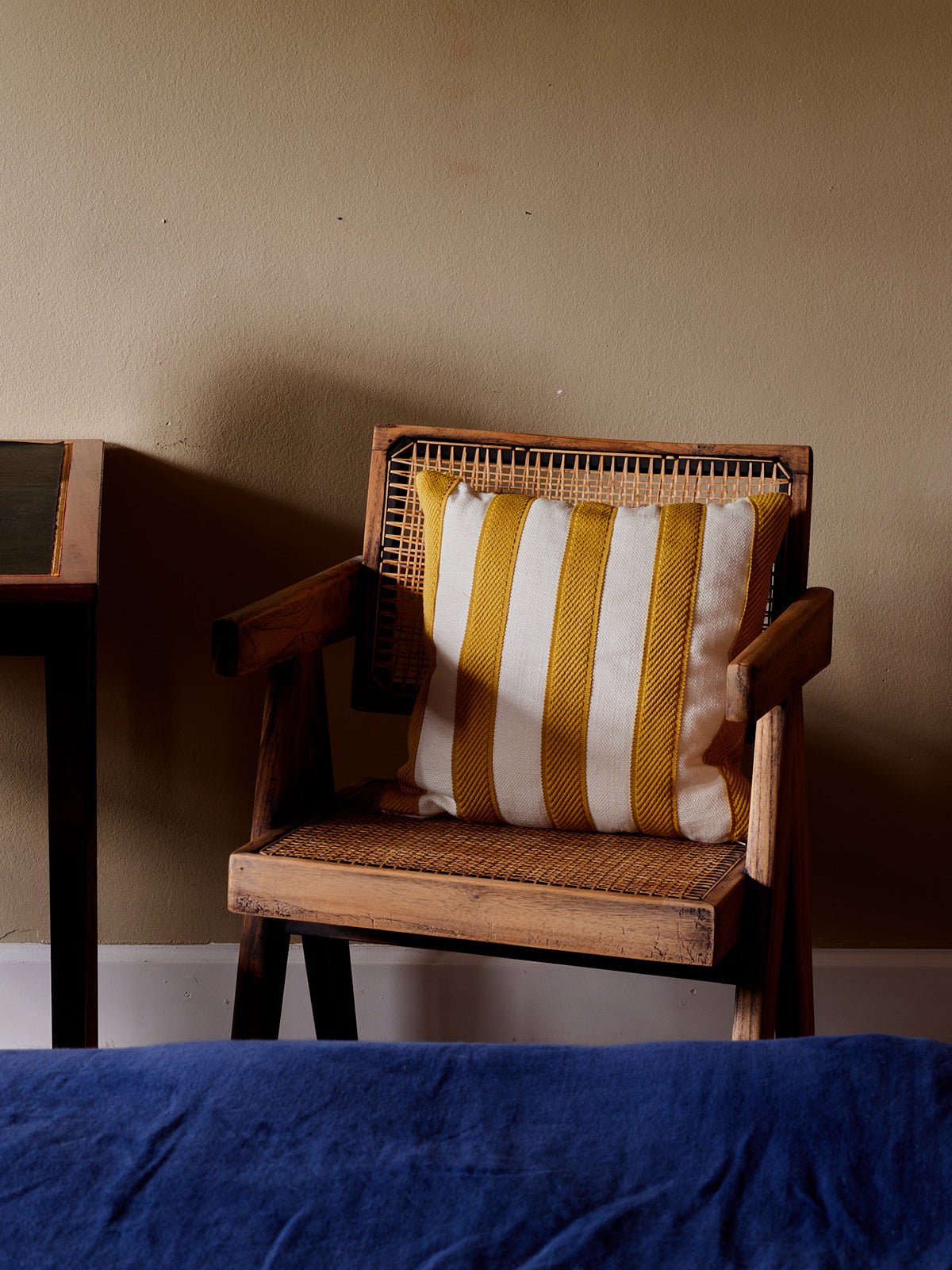 STRIPED MUSTARD PILLOW - House of Quintana