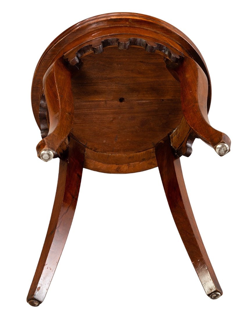 VICTORIAN STYLE CHAIR - House of Quintana